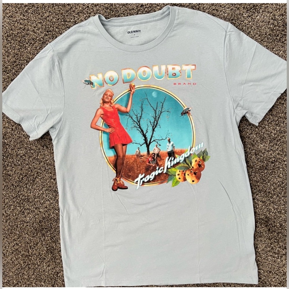 Old Navy ‘No Doubt’ graphic T